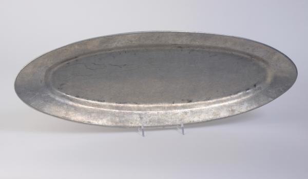 22" Pewter Fish Oval