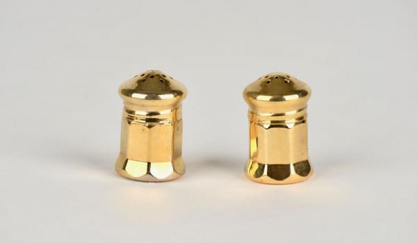 Salt and Pepper Gold Solid